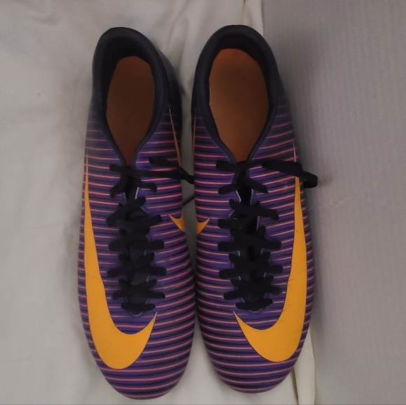 NIKE MERCURIAL Shoes - NIKE MERCURIAL SOCCER CLEATS SIZE 7